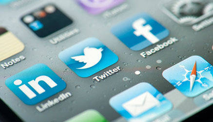 Maturità: studenti e Vip l'attendono su Twitter