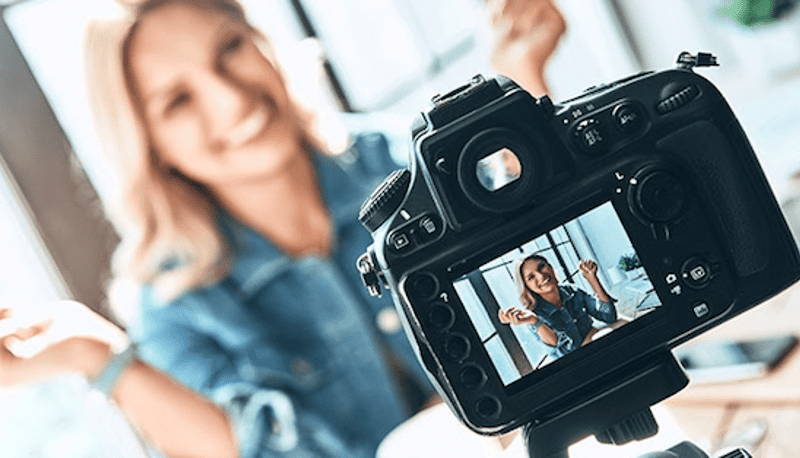 Professione Influencer: arriva il corso di laurea che insegna a diventare la nuova Ferragni
