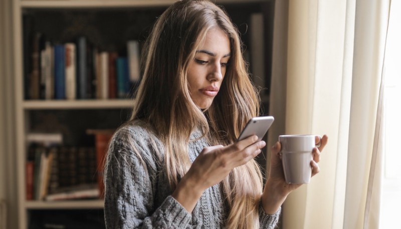 Cinque motivi per non condividere scene di bullismo online