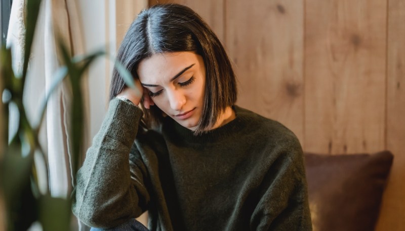Studentessa pensa di abbandonare gli studi: costretta a lavorare full time per pagare l’affitto