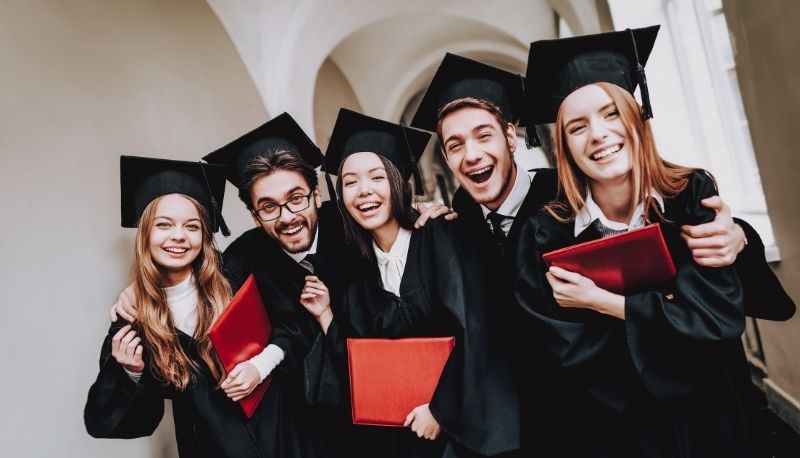 È vero che per chi viene dal liceo l’università è più facile?