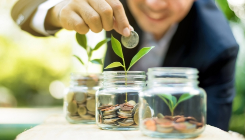 "Salviamoci": le dritte dell’esperto alla GenZ sull’economia post-covid