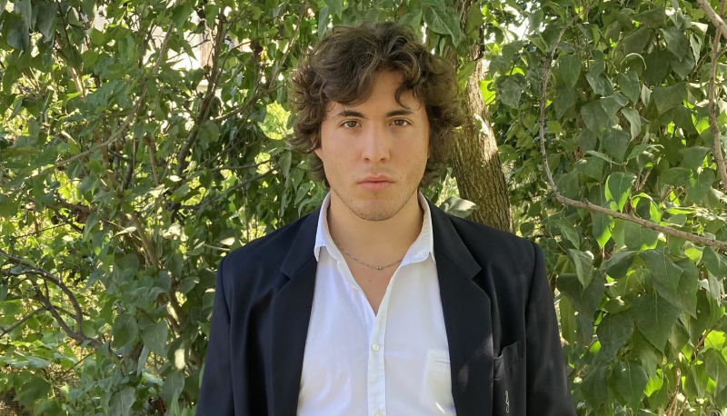 Elezioni, il candidato sindaco più giovane d’Italia ha 18 anni: ecco chi è