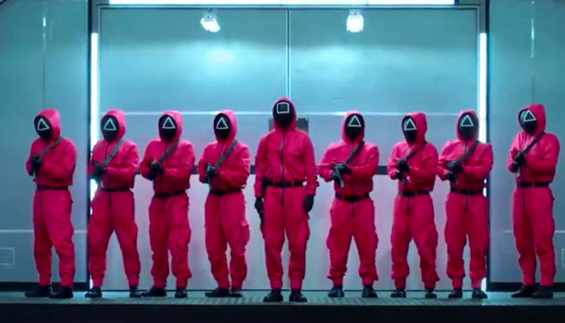 Squid Game, Netflix citata a giudizio: troppi spettatori