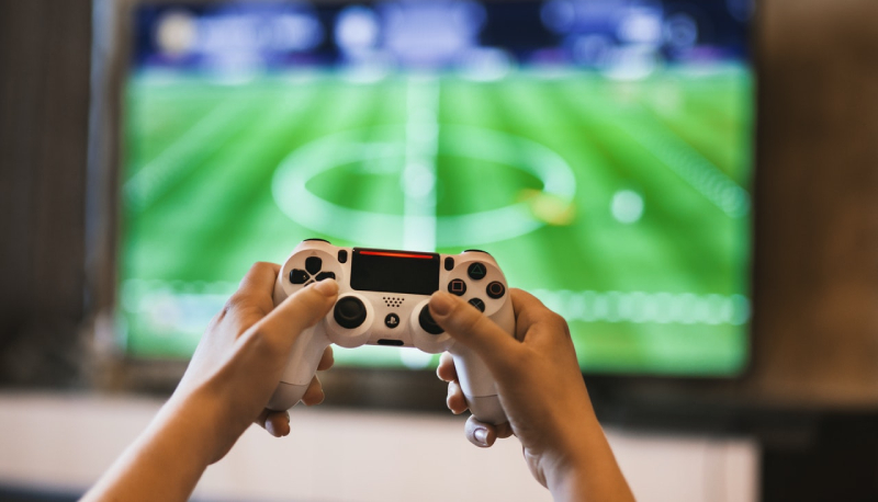 Gaming, un giovane su tre è davanti ai videogiochi oltre 3 ore al giorno. E per qualcuno sostituiscono addirittura la realtà