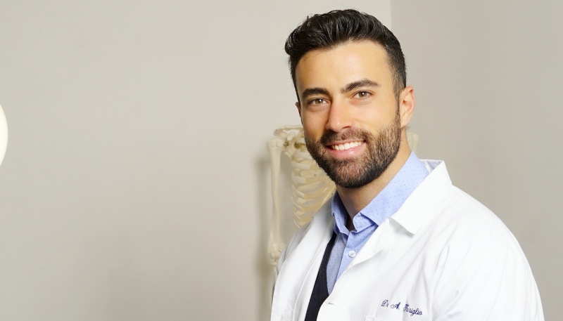 I consigli dell’osteopata Andrea Foriglio virali su TikTok, ecco cosa dice agli studenti