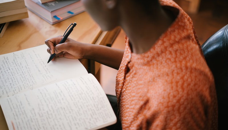 La scuola italiana è ancora in pandemia: risultati prove INVALSI in Italiano e matematica sotto i livelli 2019, miglioriamo solo in inglese