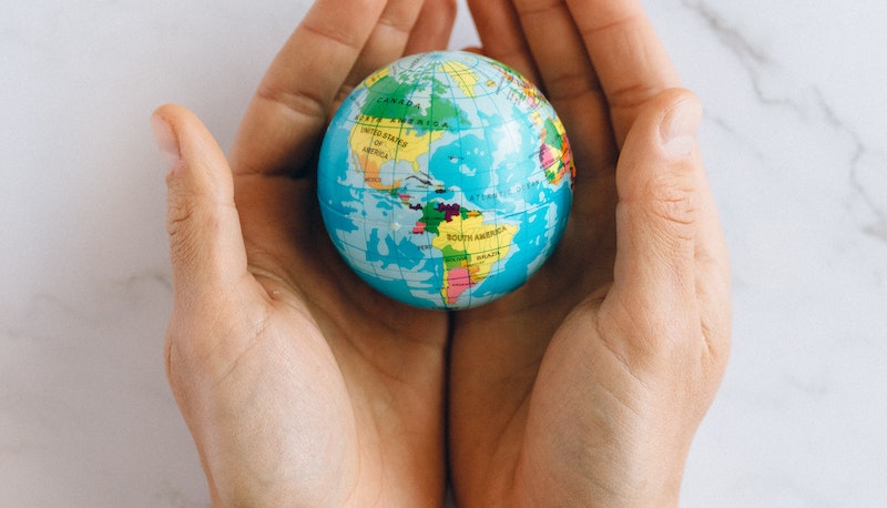 Viaggi per il mondo e porti l’Università con te: UNINETTUNO Plus ti porta a studiare nei più importanti Campus internazionali
