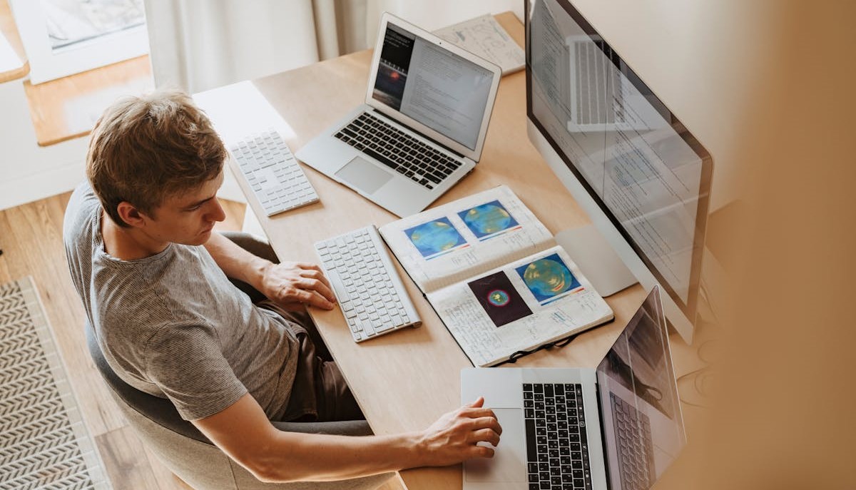 Simulazione prima prova Esame di Stato 2024: Tipologia A, B e C