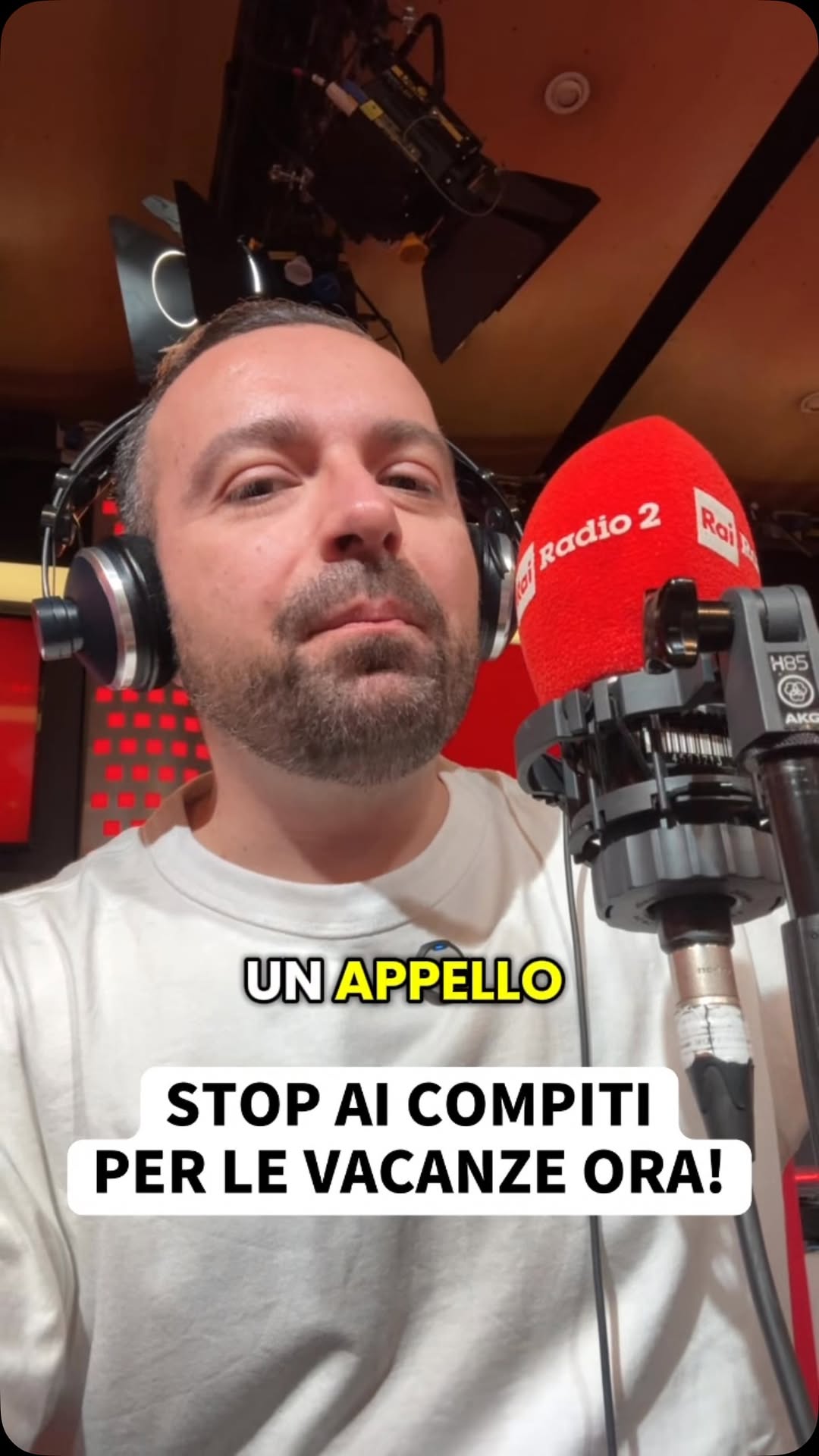 https://www.instagram.com/p/DatRrp0utLq/