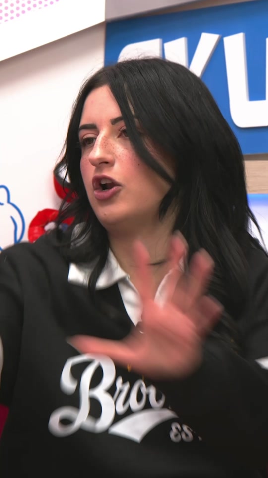 https://www.tiktok.com/@skuolanet/video/7645342194911644950
