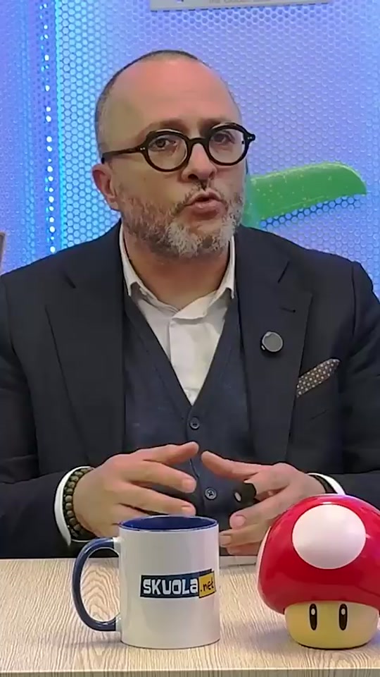 https://www.tiktok.com/@skuolanet/video/7668669953712622870