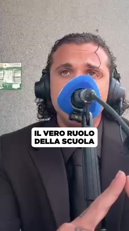 https://www.tiktok.com/@skuolanet/video/7688374527469817110
