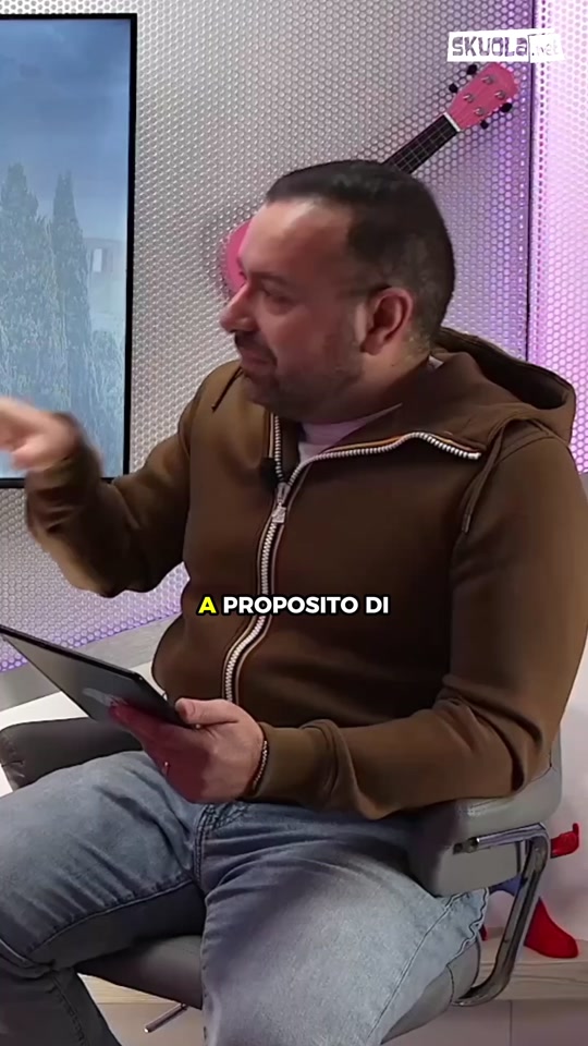 https://www.tiktok.com/@skuolanet/video/7697277263078755606